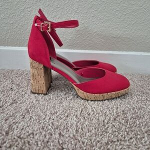 Worthington Vibrant Red Cork Block Heels size 8.5 New without box